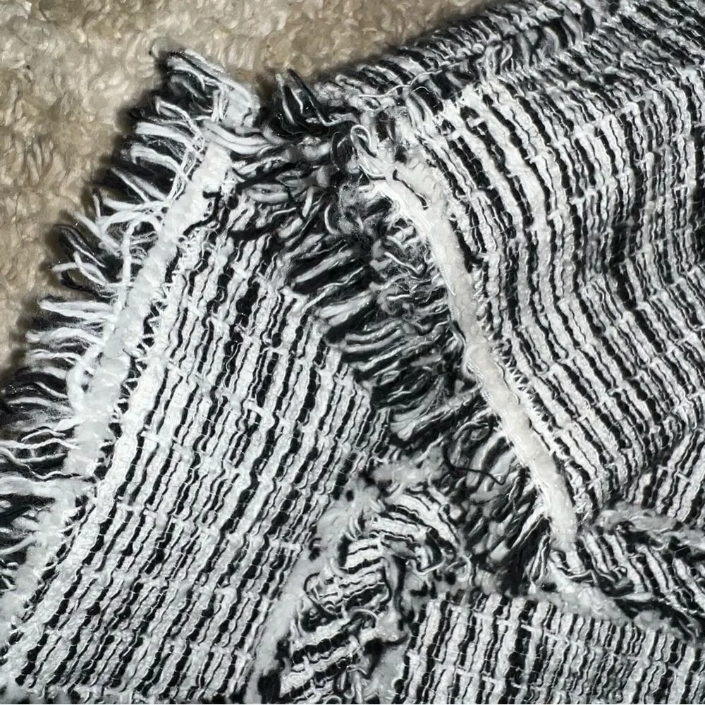 Rebecca Taylor Black and White Tweed Jacket - Picture 6 of 8